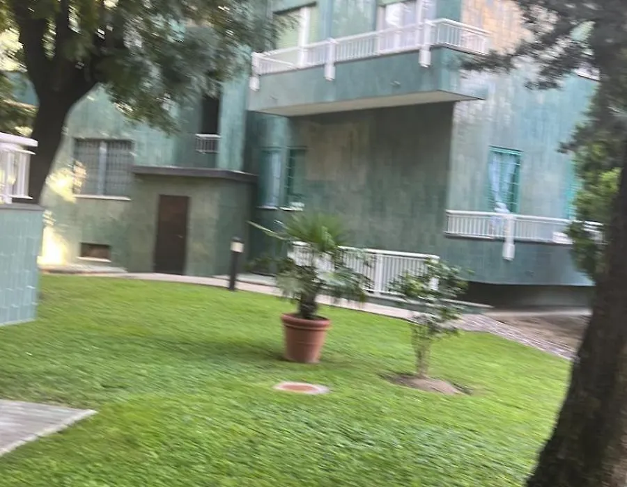 Happy House-1